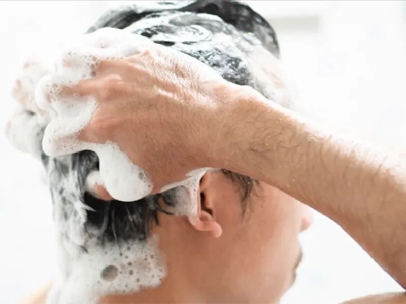 mùng 1 gội đầu được không
