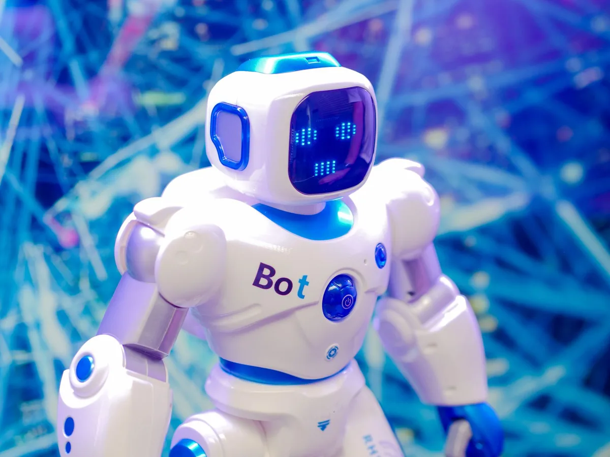 AI search bots overtake human traffic 2026