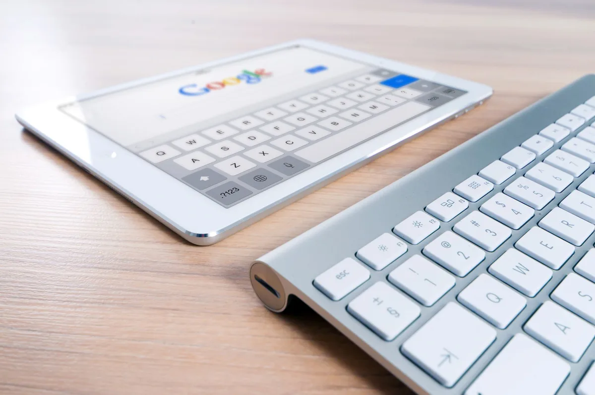 backlink bất động sản